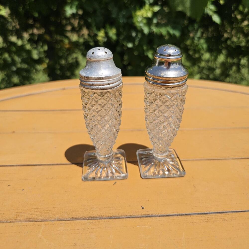 Vintage Anchor Hocking Miss America Clear Diamond Glass Salt and Pepper Shakers